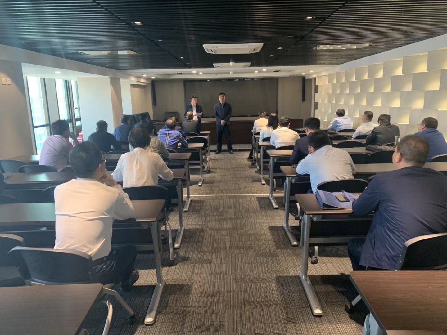 永利yl65335集团纪委组织开展纪律教育学习宣传月知识测试