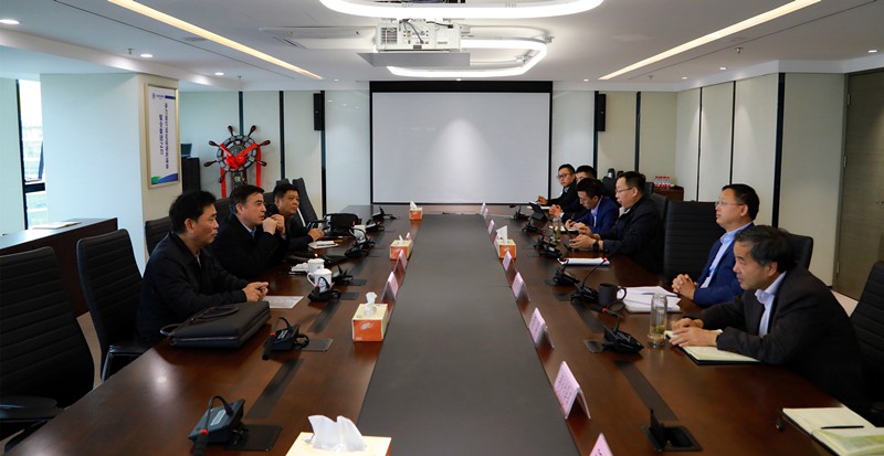 省决咨委委员、、、省委政研室原副主任王东到永利yl65335集团调研座谈