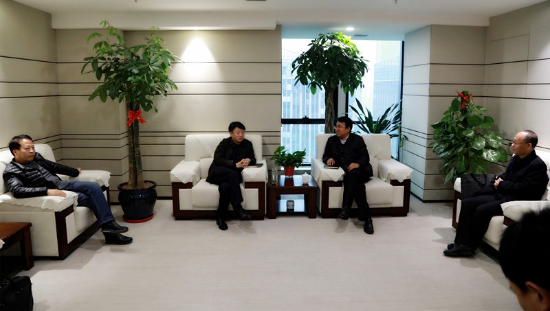 熊良虎会见宝鸡市生态情形局党组书记、、局长赵永怀