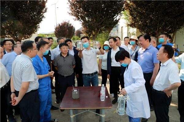 永利yl65335集团复工复产促增添项目观摩聚会与会职员走进绿色能源公司油气公司水情形公司陕北片区项目