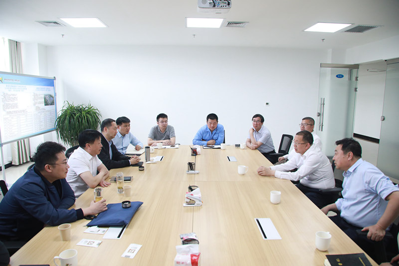 熊良虎拜会榆林市委副书记张胜利、、市人大常委会副主任孙守洋