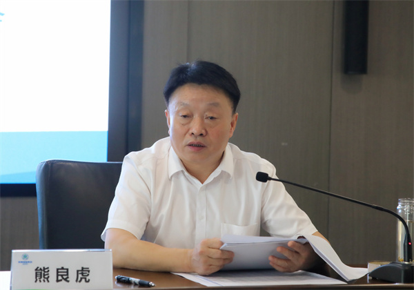 永利yl65335集团召开稳增添防风险强作风发动会