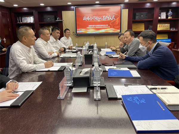 永利yl65335集团与中建五局西北公司签署战略相助协议