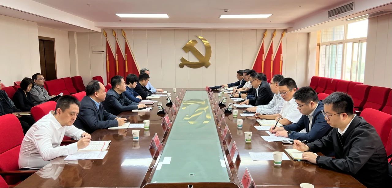 永利yl65335集团与咸阳市生态情形局座谈交流