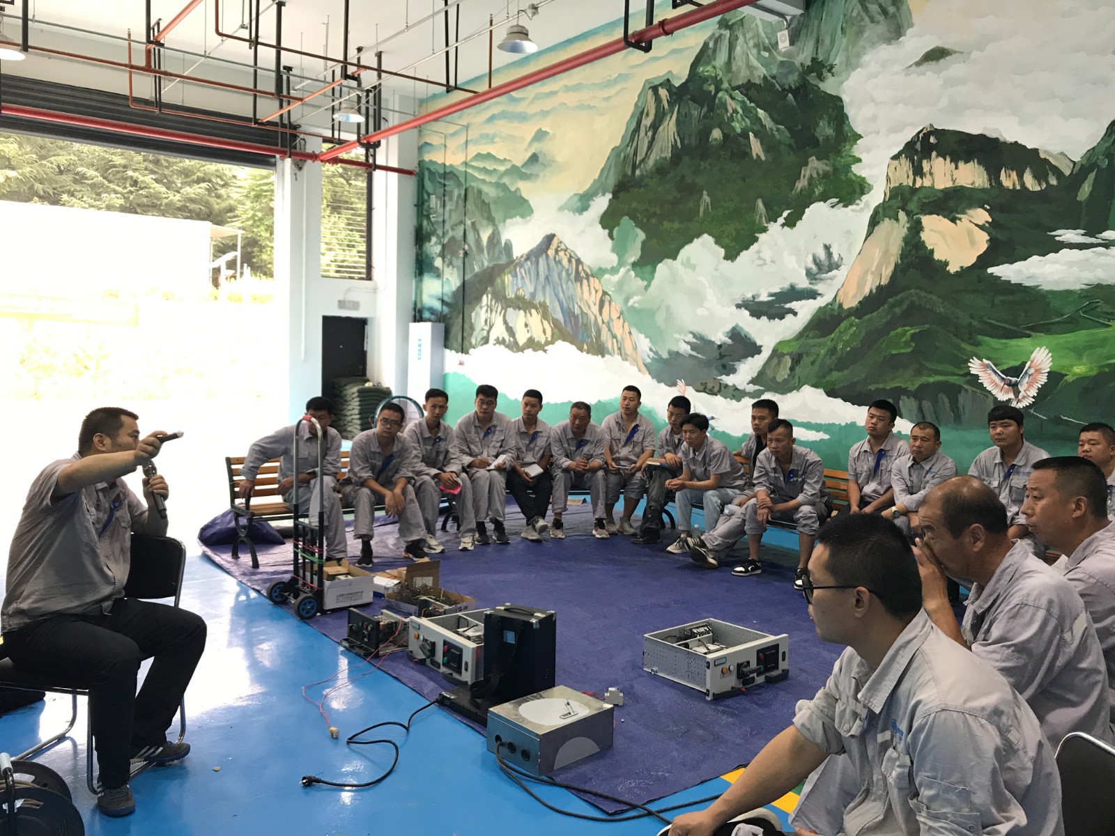 水情形公司：：“四抓四包管”筑牢清静环保防线