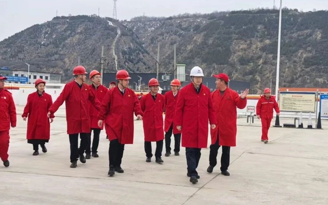 郝军亮赴保隆能源公司、油气工程公司项目一线调研